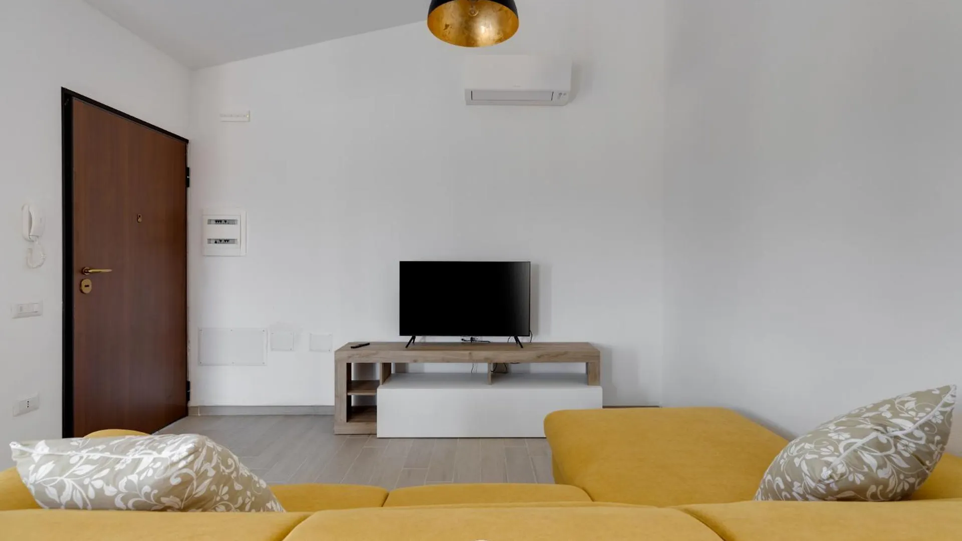 Mandarin Apartment 5 Àrbatax Włochy